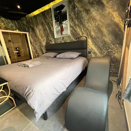 Spa De La Quarterelle Love Room 88 Vosges Remiremont Exterior foto
